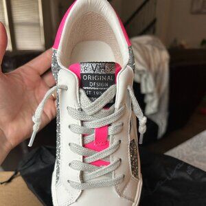 Brand New Vintage Havana Sneakers Size 8